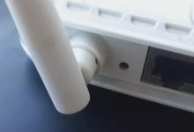 NETGEAR(网件)路由器如何恢复出厂设置-有卡有网