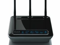 路由器不是猫，它是网络连接设备，负责数据传输。-路由网