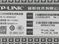 要进入路由器设置界面，通常需要连接到路由器的Wi-Fi或通过网线连接到电脑，然后在浏览器地址栏输入路由器IP地址（如192.168.0.1或192.168.1.1），按回车键即可进入登录页面进行设置。-路由网