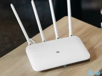 无线路由器信号不好怎么办？试试调整位置，远离障碍物，升级固件，或添加信号放大器。-路由网