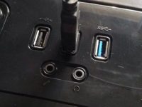 USB音箱插电脑有吱吱吱的电流声音怎么办-路由网