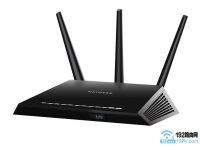 常见网络设备有路由器、交换机、防火墙，用于数据传输与网络安全。-路由网