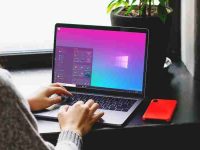 Win10系统更新后开始菜单图标消失如何修复-路由网